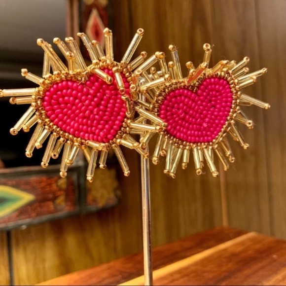 Seed Beaded Funky Felt Back Heart Earrings in Fuchsia - Picture 2 of 5